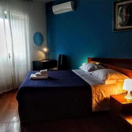Bed And Breakfast La Villa Ambienti Sanificati Con Generatore Di Ozono バーリ エクステリア 写真