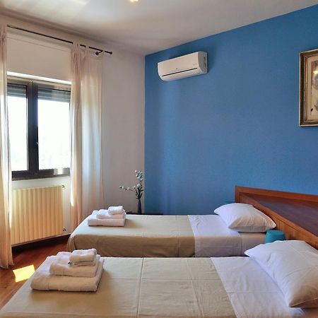 Bed And Breakfast La Villa Ambienti Sanificati Con Generatore Di Ozono バーリ エクステリア 写真