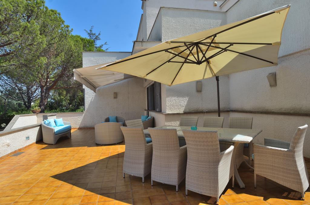 Bed And Breakfast La Villa Ambienti Sanificati Con Generatore Di Ozono バーリ エクステリア 写真