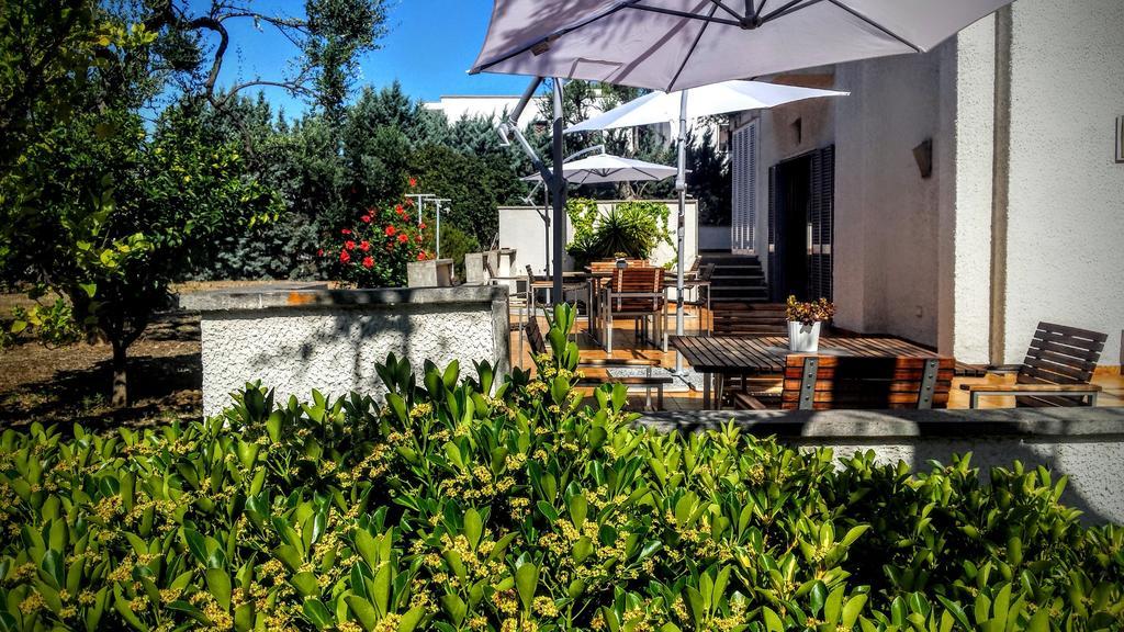 Bed And Breakfast La Villa Ambienti Sanificati Con Generatore Di Ozono バーリ エクステリア 写真